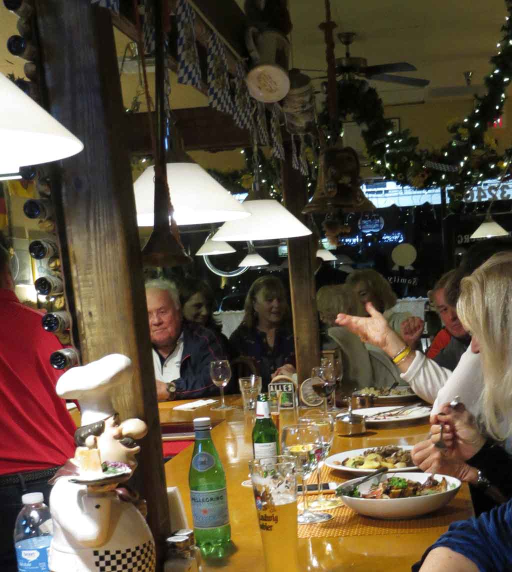 Old Hamburg Schnitzelhaus Anna Maria Island restautant – German food and beers